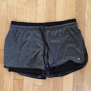 Athletic shorts